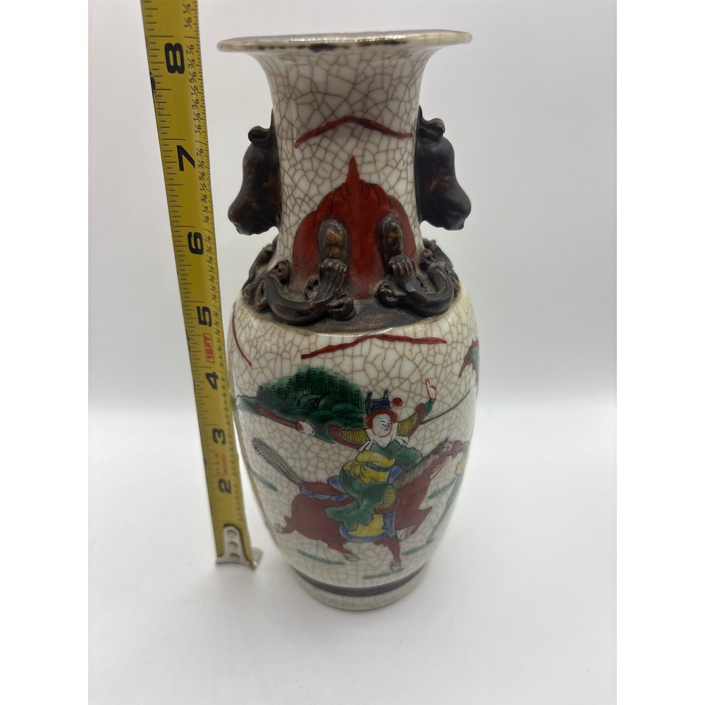 Vintage Chinese Crackle Glaze Porcelain Vase Warrior Battle Scene 8 Inch - Picture 7 of 8